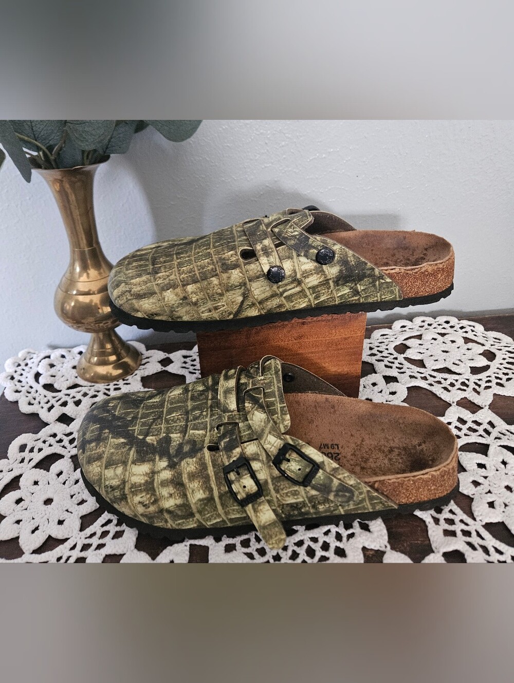 VTG Birki's By Birkenstock Camden Clogs Green Alligator Croc pattern EU 40 L9